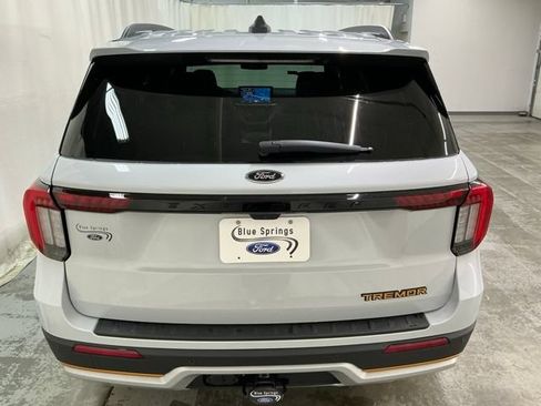 New 2026 Ford Explorer Tremor w/ Tremor Ultimate Package AWD/4WD image 4