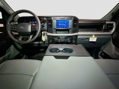 New 2026 Ford F350 XL w/ XL Chrome Package image 6