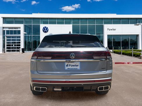 New 2026 Volkswagen Atlas Cross Sport SEL Premium R-Line AWD/4WD image 6
