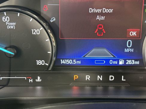 Used 2022 Ford Escape SEL image 15