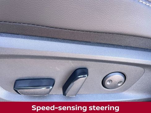 New 2025 Nissan Pathfinder SL w/ Cargo Package image 24