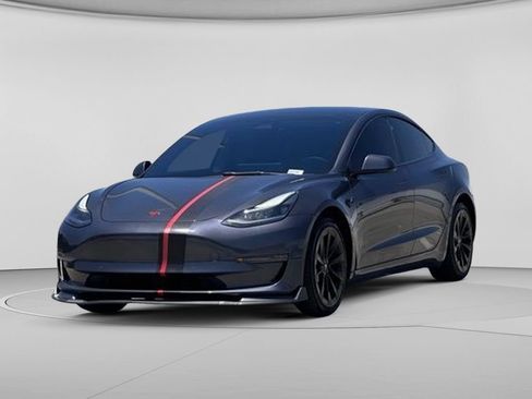 Used 2022 Tesla Model 3 Long Range AWD/4WD image 7