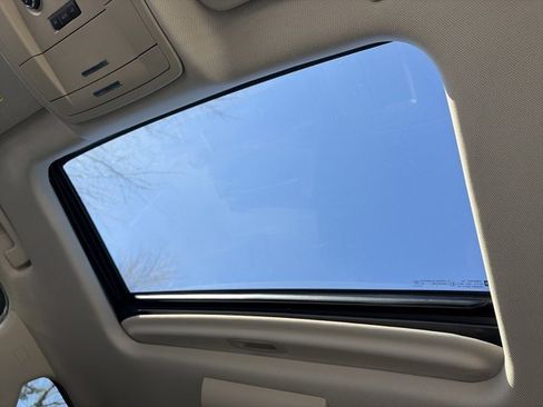 Used 2018 GMC Yukon Denali w/ Open Road Package image 32