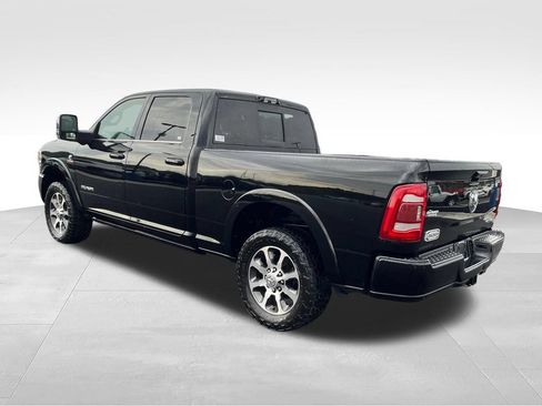 Used 2024 RAM 2500 Limited w/ Towing Technology Group AWD/4WD image 3