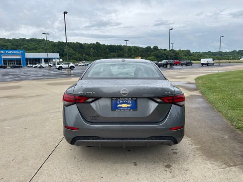 Used 2024 Nissan Sentra SV FWD image 6