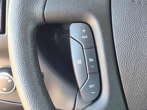 Used 2025 GMC Savana 2500 w/ Driver Convenience Package RWD image 9