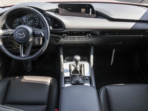 New 2026 MAZDA MAZDA3 2.5 S Hatchback w/ Premium Pkg FWD image 39