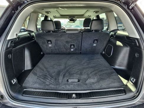 Used 2024 Jeep Grand Cherokee Limited 4xe image 16