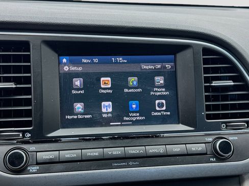 Used 2018 Hyundai Elantra SEL image 9