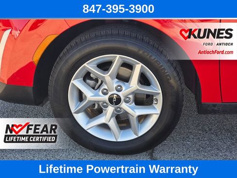 Used 2025 Kia Soul LX w/ LX Technology Package FWD image 12