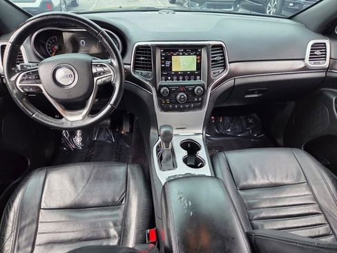 Used 2018 Jeep Grand Cherokee Limited AWD/4WD image 12