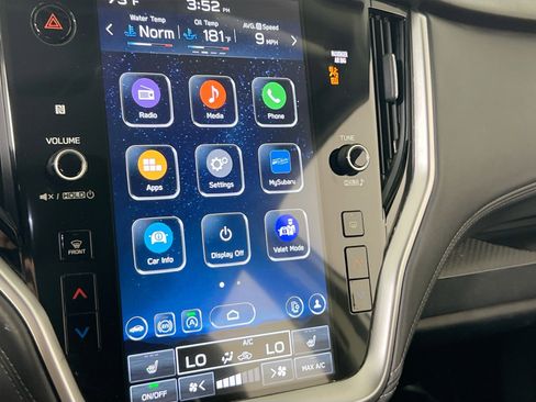 Used 2023 Subaru Outback Premium image 14