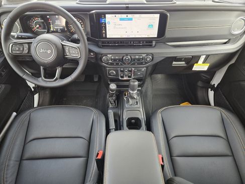 New 2026 Jeep Gladiator Sport AWD/4WD image 29