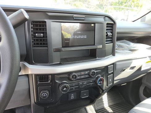 New 2025 Ford F350 XL w/ XL Chrome Package RWD image 10
