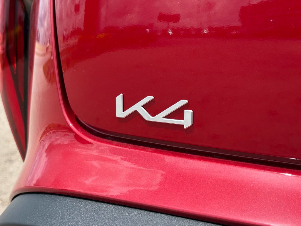 New 2026 Kia K4 FWD image 10