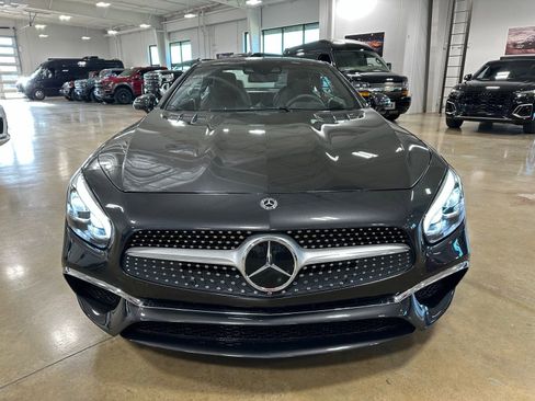 Used 2020 Mercedes-Benz SL 550 image 5