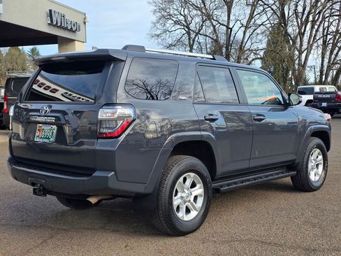Used 2024 Toyota 4Runner SR5 Premium image 28