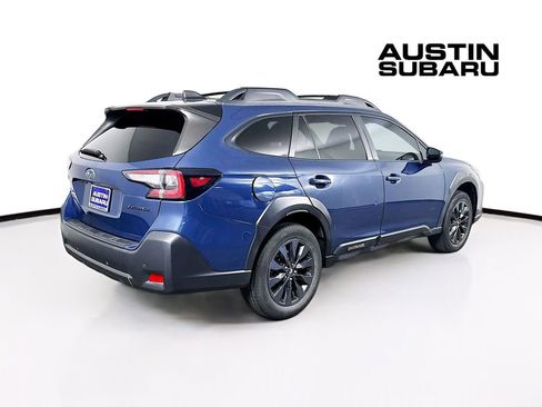 Used 2023 Subaru Outback Onyx Edition image 7