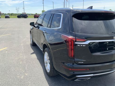 Used 2021 Cadillac XT6 Premium Luxury AWD/4WD image 19