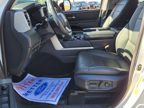 Used 2024 Toyota Tundra Limited image 5