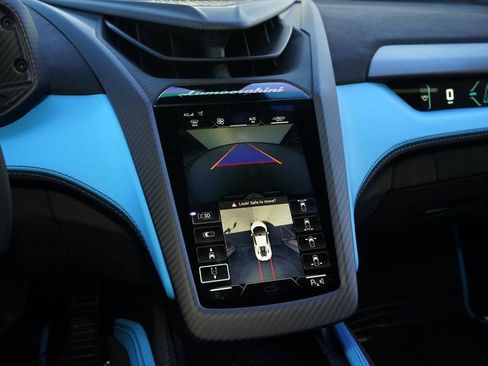 Used 2025 Lamborghini Revuelto AWD/4WD image 28
