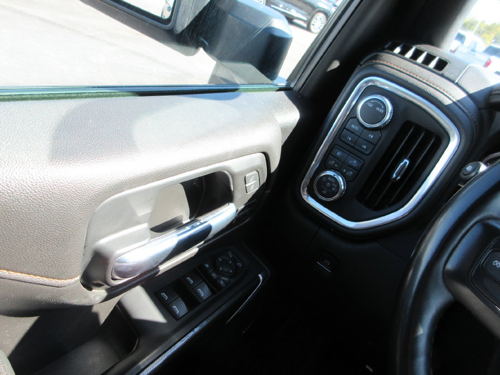 Used 2023 GMC Sierra 2500 AT4 w/ AT4 Premium Plus Package AWD/4WD image 34