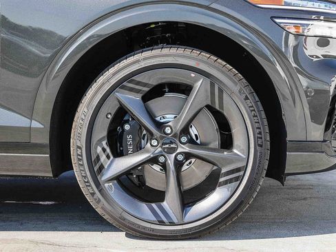 New 2026 Genesis GV70 3.5T Sport Prestige image 9