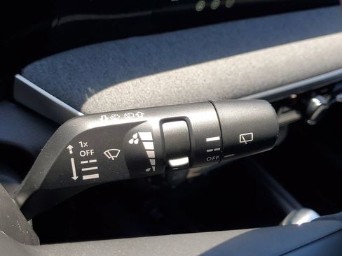 New 2026 Nissan Kicks SV w/ Cold Weather Package AWD/4WD image 30