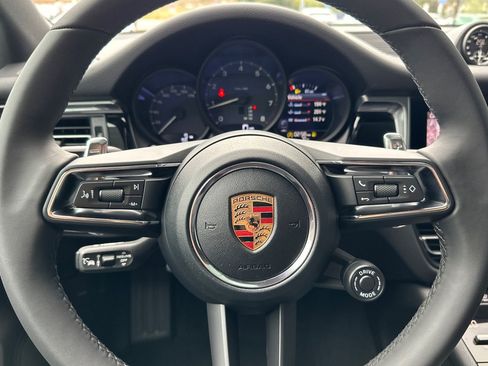 New 2026 Porsche Macan image 29