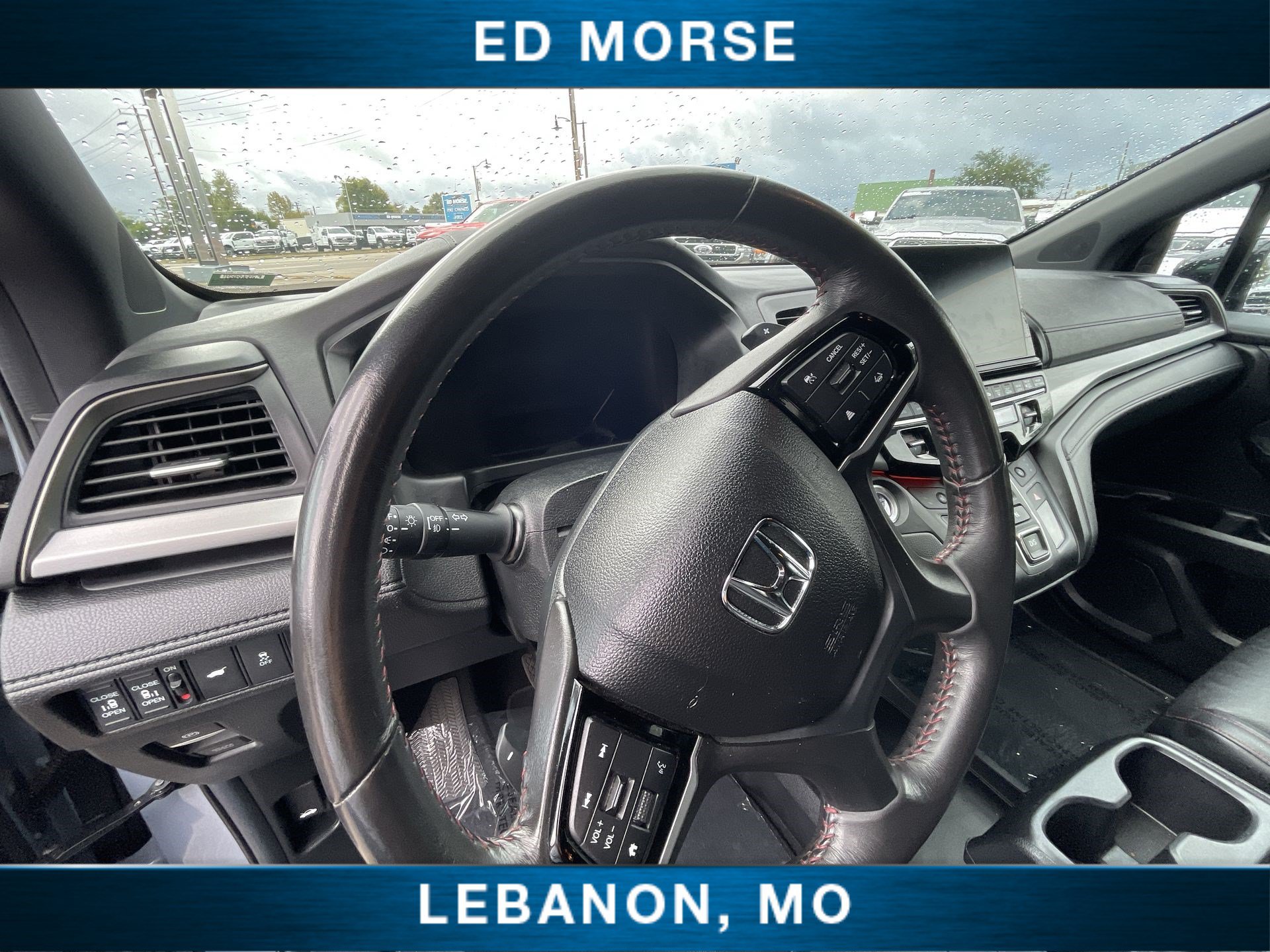 Used 2025 Honda Odyssey Sport-L image 10