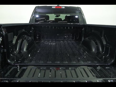 New 2026 RAM 1500 4x4 Crew Cab image 15