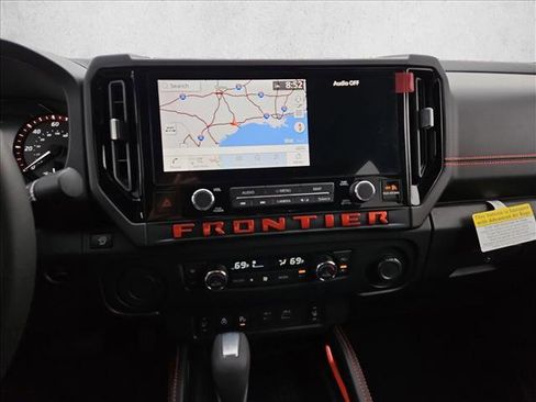 Used 2026 Nissan Frontier Pro-X w/ Pro Premium Package RWD image 15