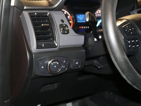 Used 2019 Ford Ranger XL w/ Equipment Group 101A Mid RWD image 46