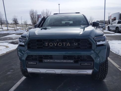 New 2026 Toyota 4Runner Trailhunter image 3
