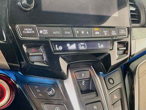 Used 2023 Honda Odyssey Touring image 16