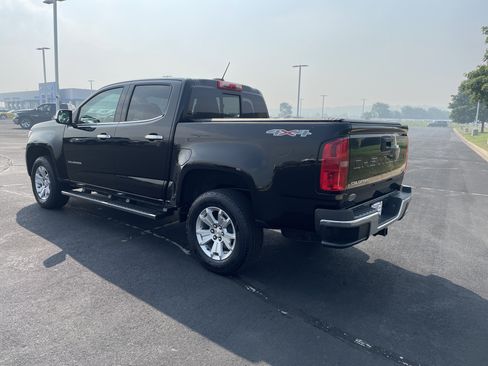 Used 2022 Chevrolet Colorado LT w/ Luxury Package AWD/4WD image 3