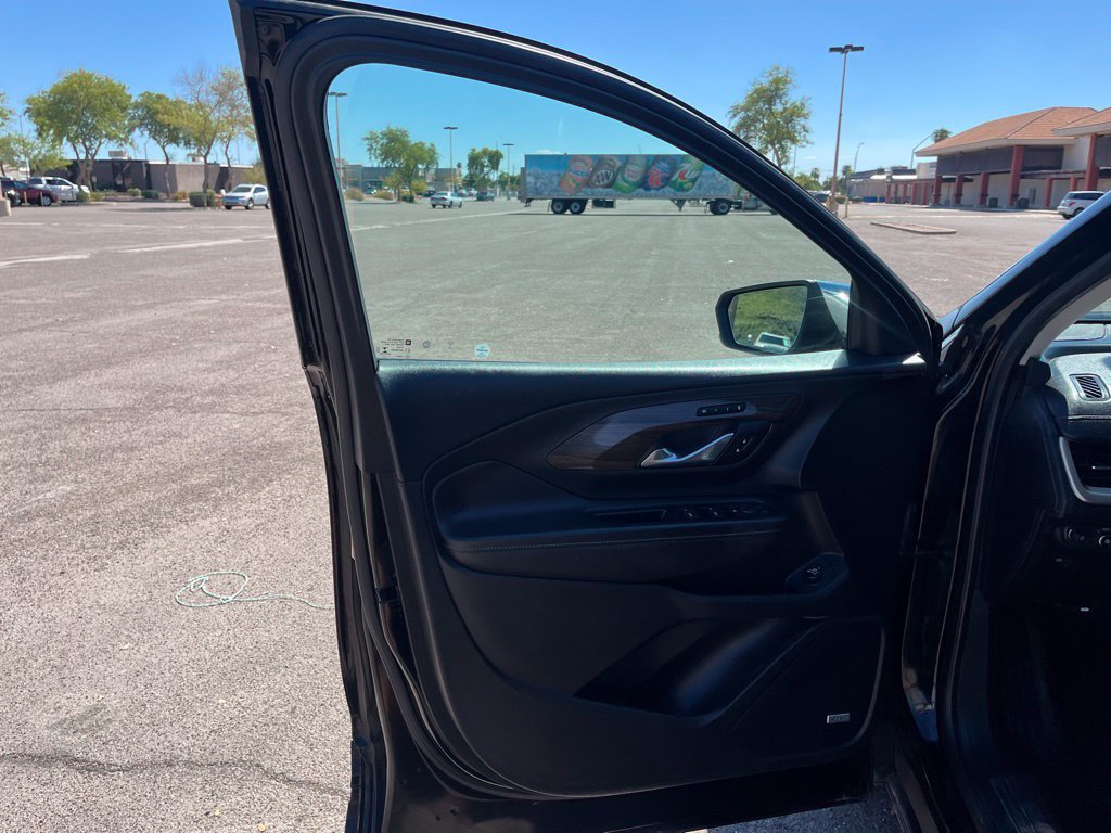Used 2019 GMC Terrain Denali w/ Driver Alert Package II FWD image 22