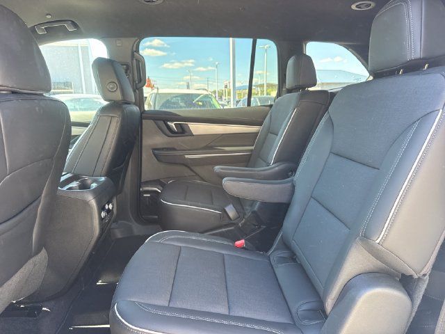 Used 2026 Buick Enclave Preferred FWD image 11