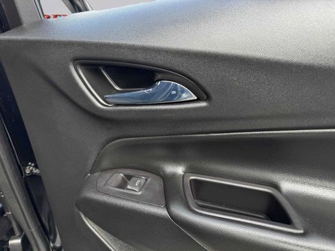 Used 2020 Chevrolet Equinox LT image 47