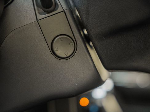 Used 2023 Ford F150 Lariat w/ Equipment Group 502A High image 54