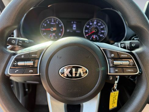 Used 2019 Kia Forte Sedan FWD image 27