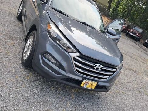 Used 2017 Hyundai Tucson SE w/ SE Popular Package 02 AWD/4WD image 14