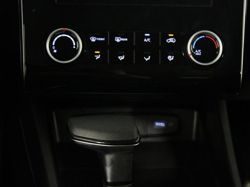 Certified 2024 Hyundai Tucson SE FWD image 22