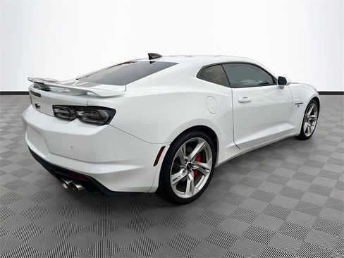 Used 2022 Chevrolet Camaro SS image 7