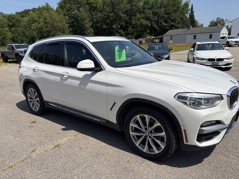 Used 2018 BMW X3 xDrive30i w/ Executive Package AWD/4WD image 14