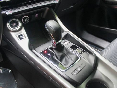 Certified 2024 Dodge Hornet GT image 17