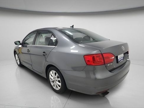 Used 2014 Volkswagen Jetta SE image 9