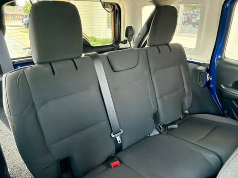 Used 2020 Jeep Wrangler Unlimited Sport S AWD/4WD image 17