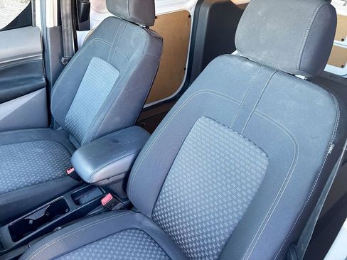 Used 2023 Ford Transit Connect XLT FWD image 19