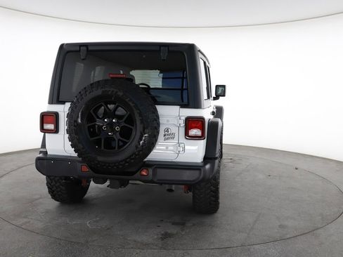 Used 2025 Jeep Wrangler Unlimited Sport AWD/4WD image 11